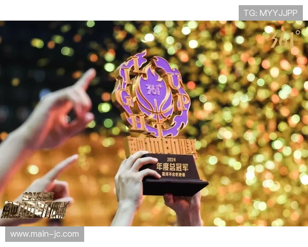 加时赛密云球员跪地掩面，冠军奖杯映照草根梦想