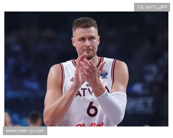 体系分析:勇士引进波尔津吉斯适配小球战术的内外线平衡 体系分析:勇士引进波尔津吉斯适配小球战术的内外线平衡